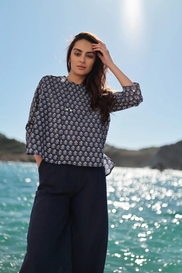 MICRO PATTERN BLOUSE