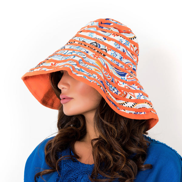 STRIPED PATTERN HAT