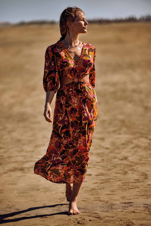 LONG CUT-OUT DRESS ESMERALDA